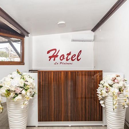 Hotel La Platouri Voluntari Bagian luar foto